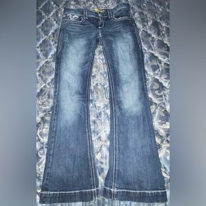 💙👖MAURICES Bellbottom Jean Pants👖💙